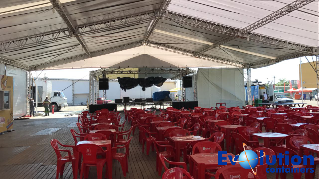 Marejada monta com container evolution eventos bares restaurantes banheios (1)