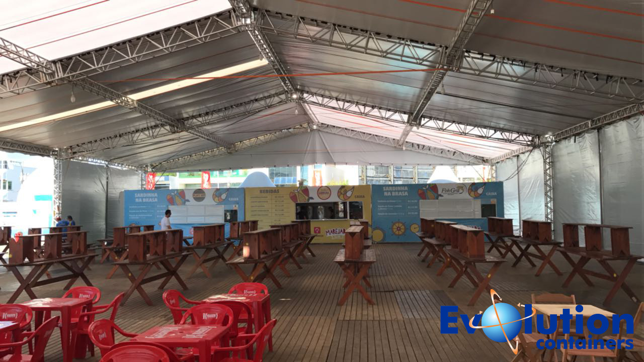 Marejada monta com container evolution eventos bares restaurantes banheios (1)